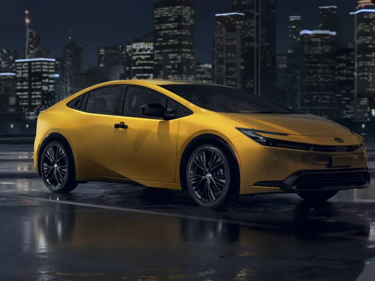 Złoty sedan na tle nocnego miasta. Nowoczesny design i oszczędne silniki benzynowe sprawiają, że to auto jest idealne do miejskiej dżungli.
